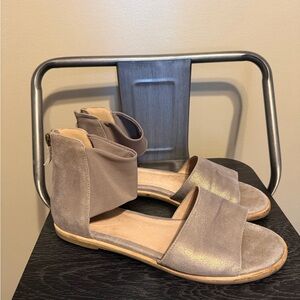 Eileen Fisher Size 8 Taupe Suede Ankle Strap Sandals Metallic Shimmer Zip Back